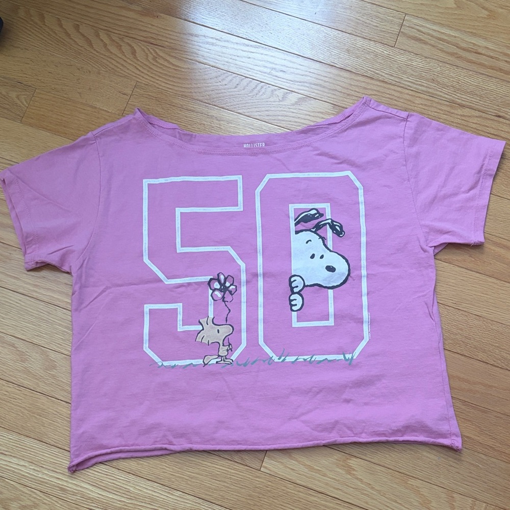 Hollister Pink Snoopy and Woodstock 50 Off the Shoulder Tee